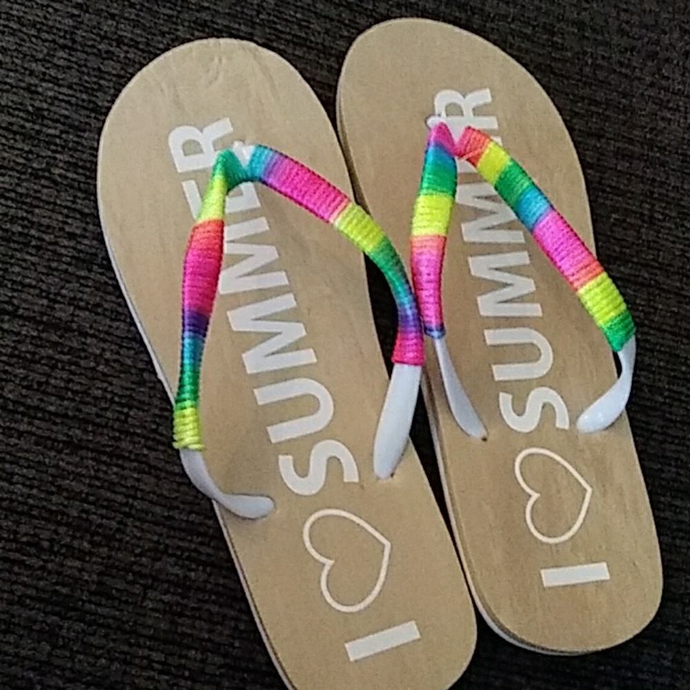 I 💖 summer. Sandals